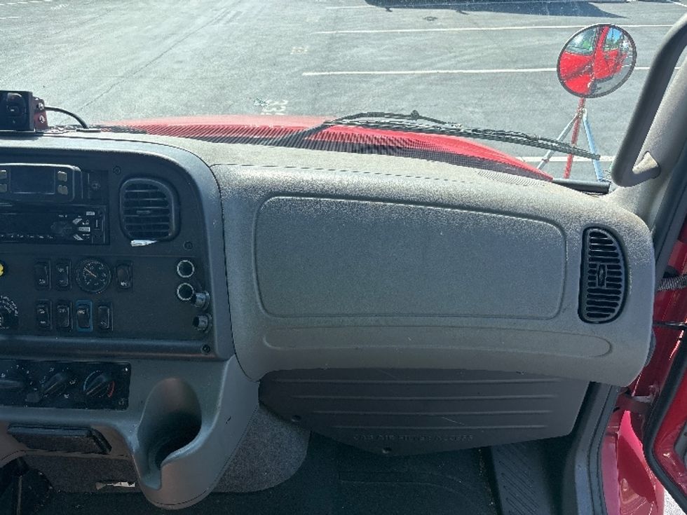 Refrigerated Truck-Light and Medium Duty Trucks-Freightliner-2021-M2-Atlanta-GA-98,849\n\t\tmiles-$ 55,750 - Image 19