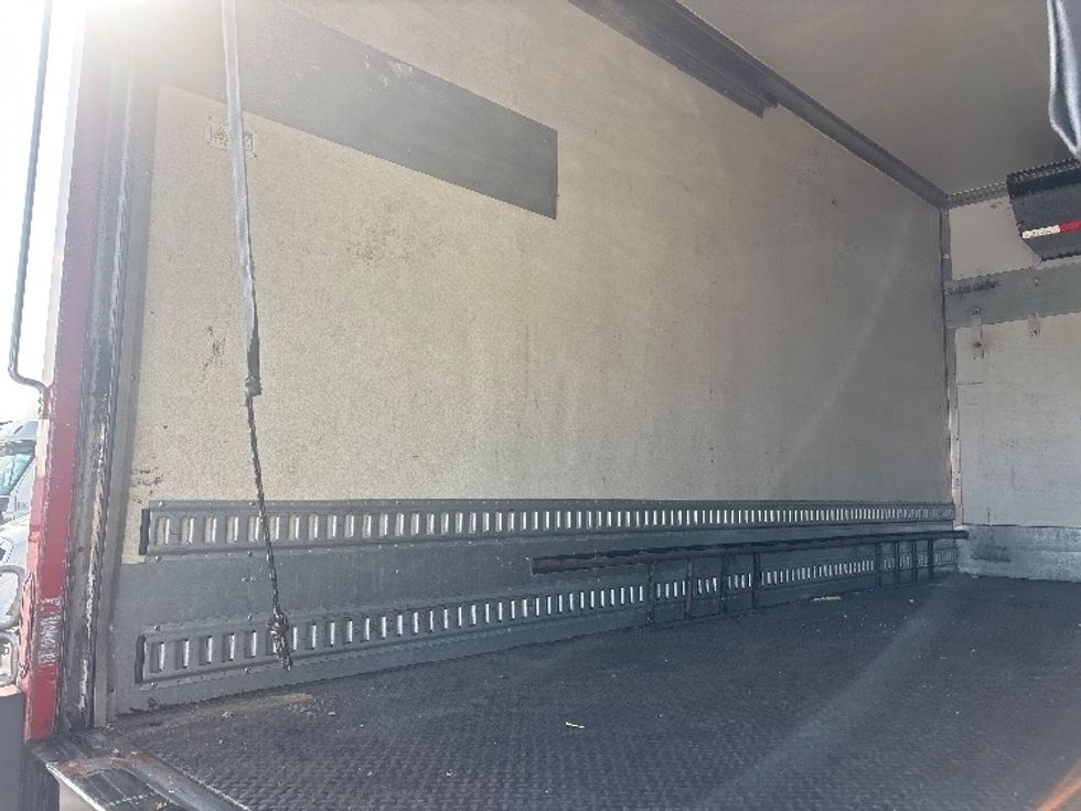 Refrigerated Truck-Light and Medium Duty Trucks-Freightliner-2021-M2-Atlanta-GA-98,849\n\t\tmiles-$ 55,750 - Image 9