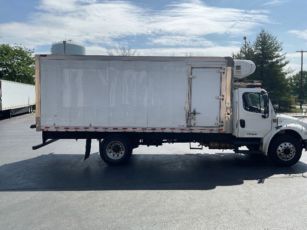 Refrigerated Truck-Light and Medium Duty Trucks-Freightliner-2021-M2-Bethlehem-PA-247,544\n\t\tmiles-$ 41,000 - Image 15