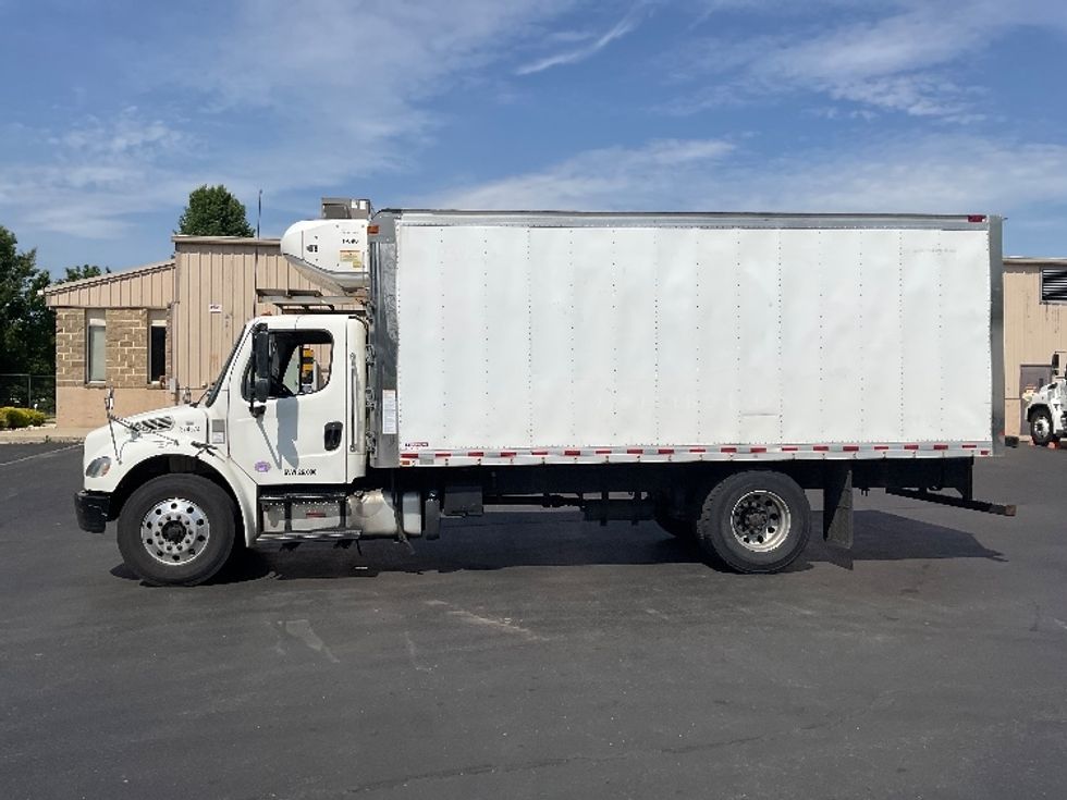 Refrigerated Truck-Light and Medium Duty Trucks-Freightliner-2021-M2-Bethlehem-PA-247,544\n\t\tmiles-$ 41,000 - Image 4