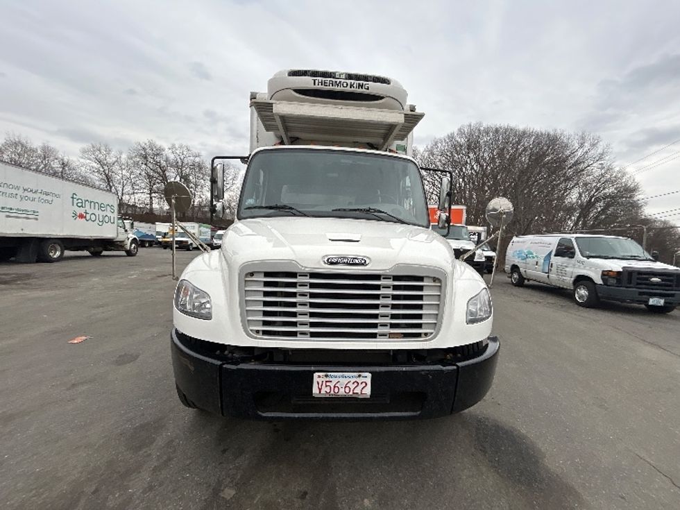 Refrigerated Truck-Light and Medium Duty Trucks-Freightliner-2021-M2-Braintree-MA-124,015\n\t\tmiles-$ 55,750 - Image 2