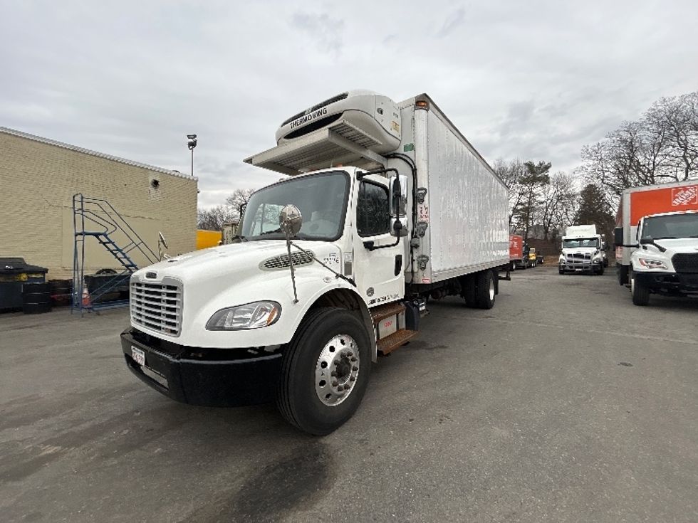 Refrigerated Truck-Light and Medium Duty Trucks-Freightliner-2021-M2-Braintree-MA-124,015\n\t\tmiles-$ 55,750 - Image 3