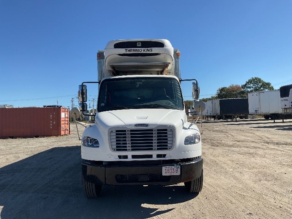 Refrigerated Truck-Light and Medium Duty Trucks-Freightliner-2021-M2-Braintree-MA-287,014\n\t\tmiles-$ 54,500 - Image 2