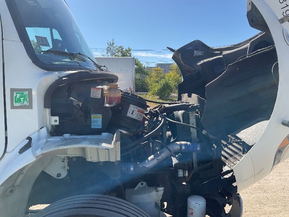Refrigerated Truck-Light and Medium Duty Trucks-Freightliner-2021-M2-Braintree-MA-287,014\n\t\tmiles-$ 54,500 - Image 22