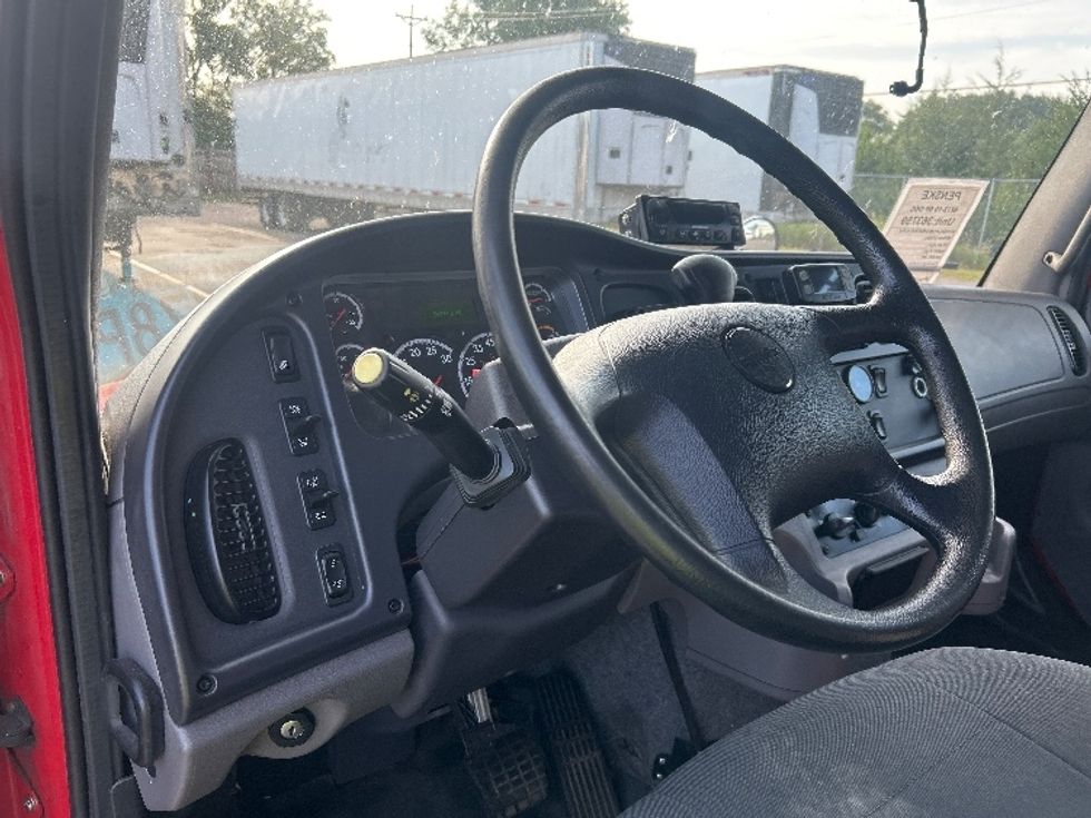 Refrigerated Truck-Light and Medium Duty Trucks-Freightliner-2021-M2-Brooklyn Park-MN-54,744\n\t\tmiles-$ 57,250 - Image 16