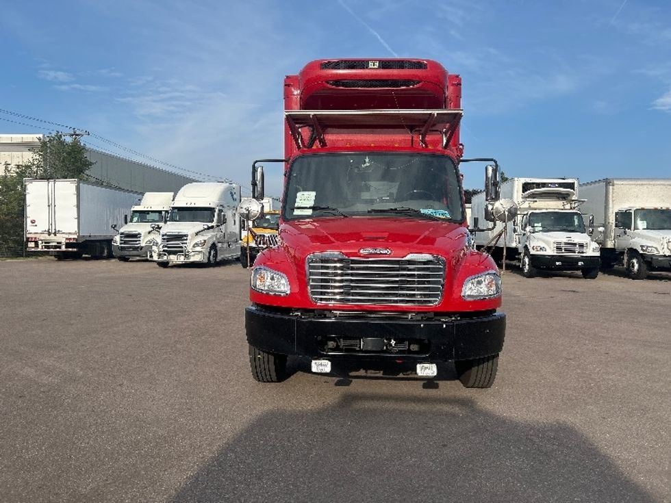 Refrigerated Truck-Light and Medium Duty Trucks-Freightliner-2021-M2-Brooklyn Park-MN-54,744\n\t\tmiles-$ 57,250 - Image 2