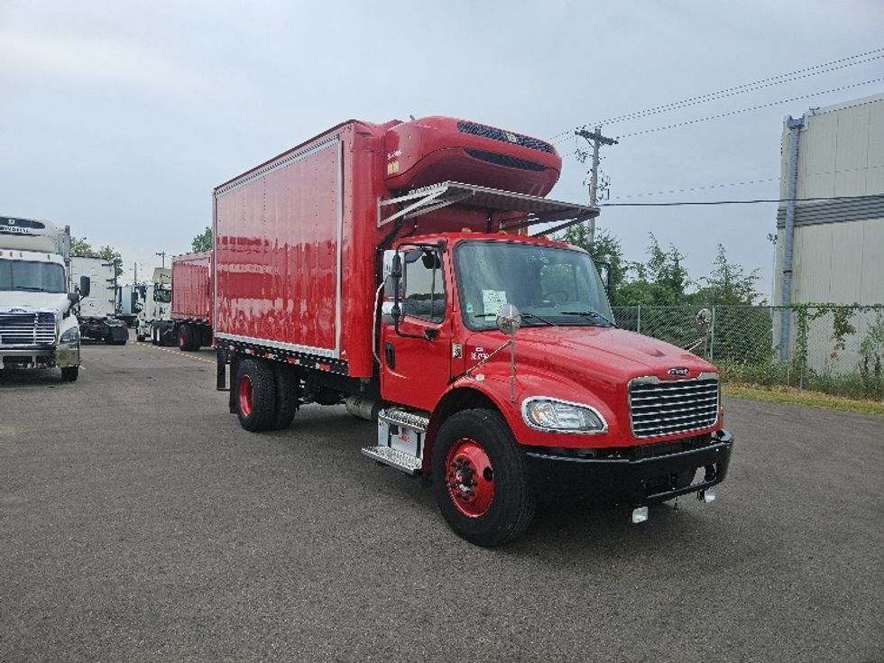 Refrigerated Truck-Light and Medium Duty Trucks-Freightliner-2021-M2-Brooklyn Park-MN-59,175\n\t\tmiles-$ 56,750 - Image 1