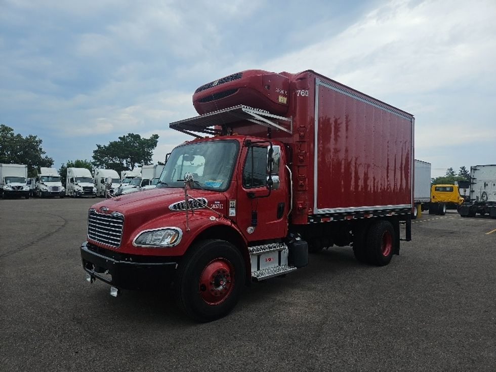 Refrigerated Truck-Light and Medium Duty Trucks-Freightliner-2021-M2-Brooklyn Park-MN-59,175\n\t\tmiles-$ 56,750 - Image 3