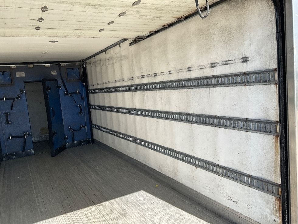 Refrigerated Truck-Light and Medium Duty Trucks-Freightliner-2021-M2-Cleveland-TN-470,140\n\t\tmiles-$ 24,000 - Image 12