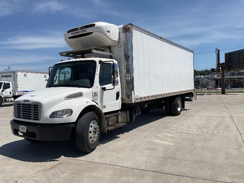 Refrigerated Truck-Light and Medium Duty Trucks-Freightliner-2021-M2-Cleveland-TN-470,140\n\t\tmiles-$ 24,000 - Image 3
