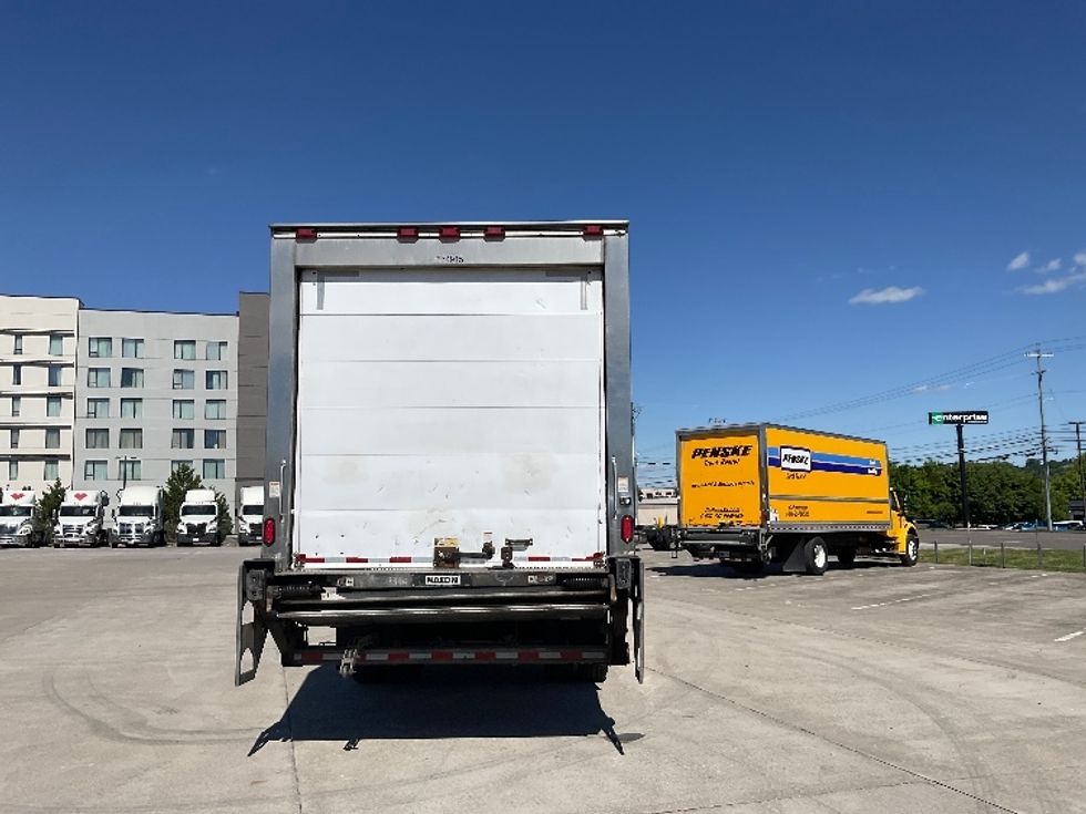 Refrigerated Truck-Light and Medium Duty Trucks-Freightliner-2021-M2-Cleveland-TN-470,140\n\t\tmiles-$ 24,000 - Image 7
