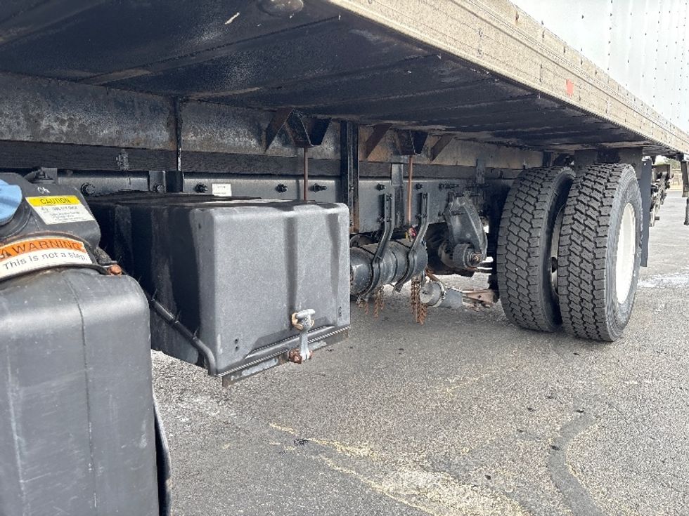 Refrigerated Truck-Light and Medium Duty Trucks-Freightliner-2021-M2-Denver-CO-253,510\n\t\tmiles-$ 45,250 - Image 5