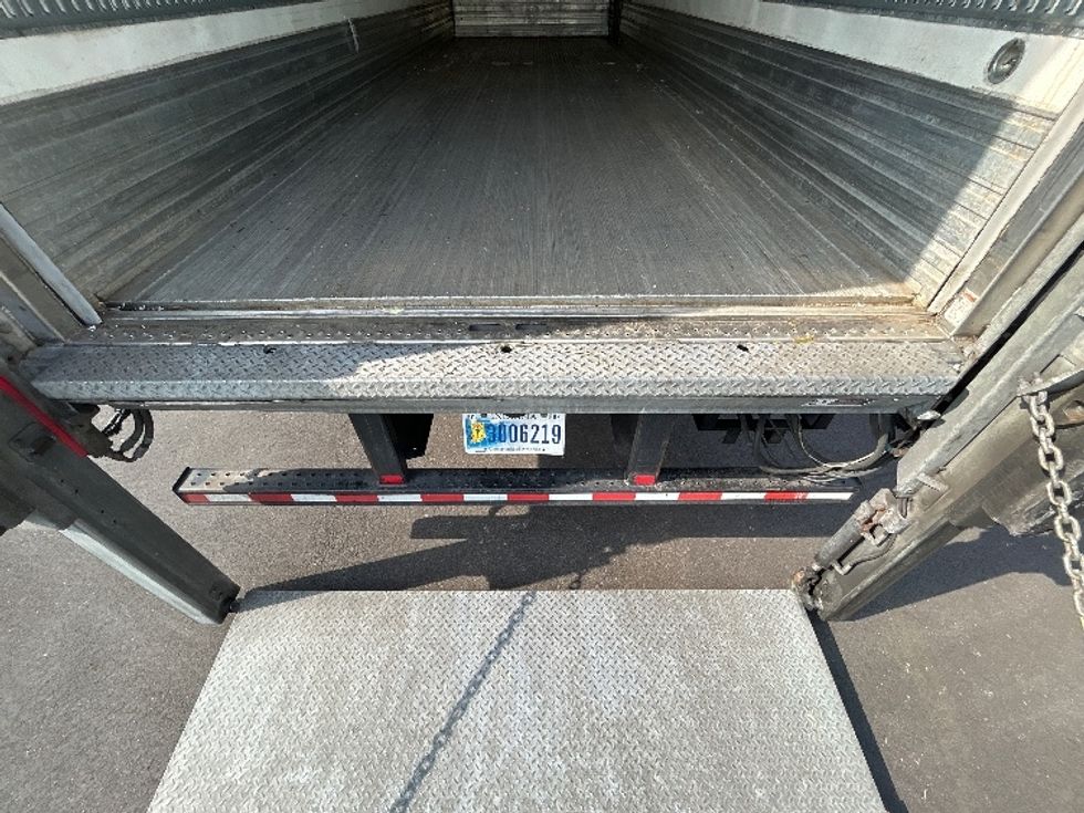 Refrigerated Truck-Light and Medium Duty Trucks-Freightliner-2021-M2-Duluth-GA-234,743\n\t\tmiles-$ 46,500 - Image 10