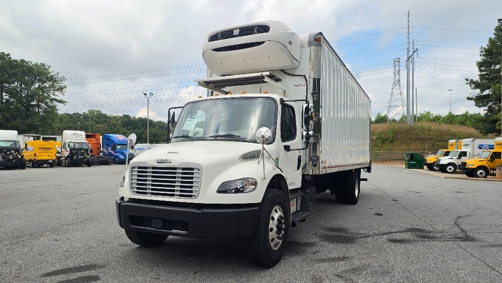 Refrigerated Truck-Light and Medium Duty Trucks-Freightliner-2021-M2-Duluth-GA-234,743\n\t\tmiles-$ 46,500 - Image 3
