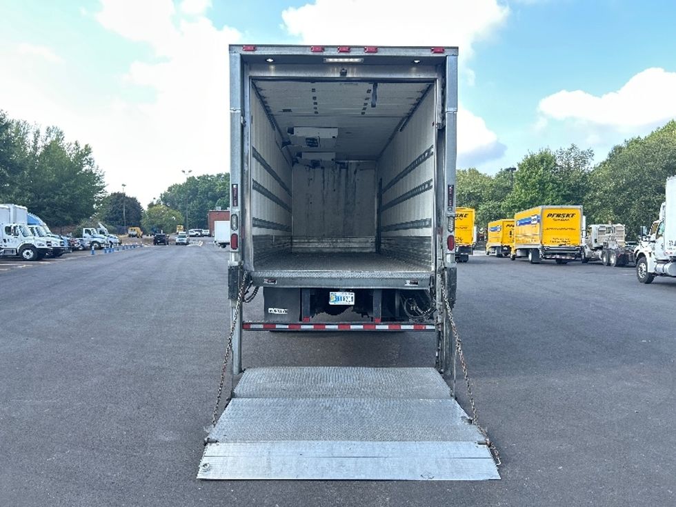 Refrigerated Truck-Light and Medium Duty Trucks-Freightliner-2021-M2-Duluth-GA-234,743\n\t\tmiles-$ 46,500 - Image 9