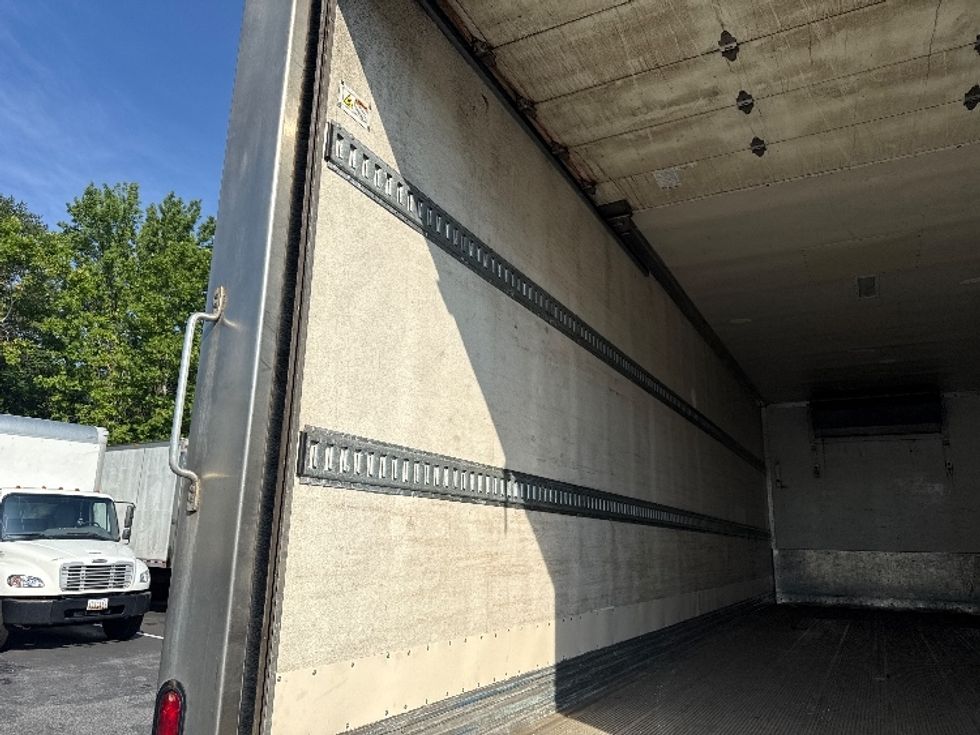 Refrigerated Truck-Light and Medium Duty Trucks-Freightliner-2021-M2-Eden-MD-239,071\n\t\tmiles-$ 65,250 - Image 11
