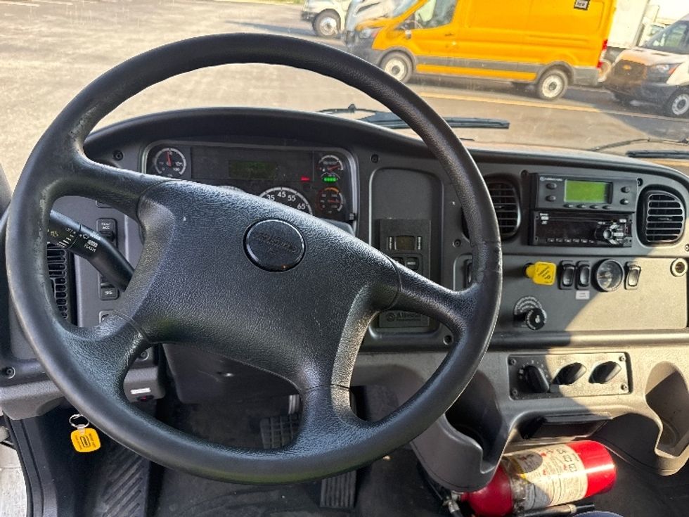 Refrigerated Truck-Light and Medium Duty Trucks-Freightliner-2021-M2-Eden-MD-239,071\n\t\tmiles-$ 65,250 - Image 18