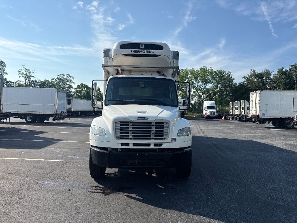 Refrigerated Truck-Light and Medium Duty Trucks-Freightliner-2021-M2-Eden-MD-239,071\n\t\tmiles-$ 65,250 - Image 2