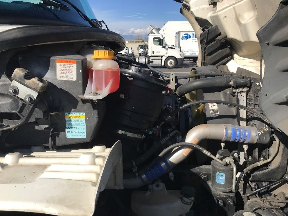 Refrigerated Truck-Light and Medium Duty Trucks-Freightliner-2021-M2-Fontana-CA-137,790\n\t\tmiles-$ 75,000 - Image 23