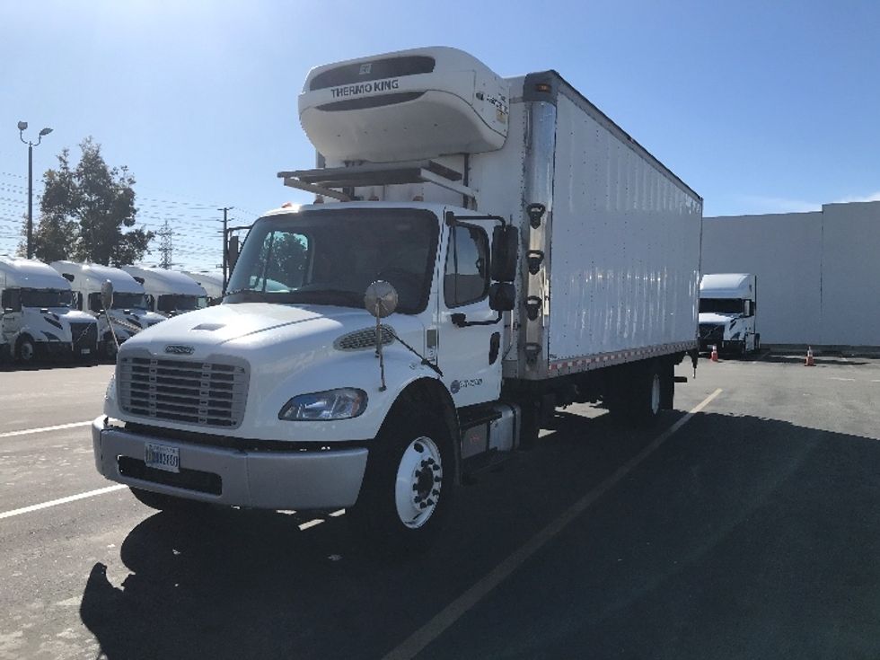 Refrigerated Truck-Light and Medium Duty Trucks-Freightliner-2021-M2-Fontana-CA-137,790\n\t\tmiles-$ 75,000 - Image 3