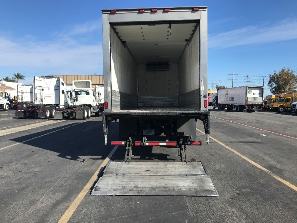 Refrigerated Truck-Light and Medium Duty Trucks-Freightliner-2021-M2-Fontana-CA-137,790\n\t\tmiles-$ 75,000 - Image 9