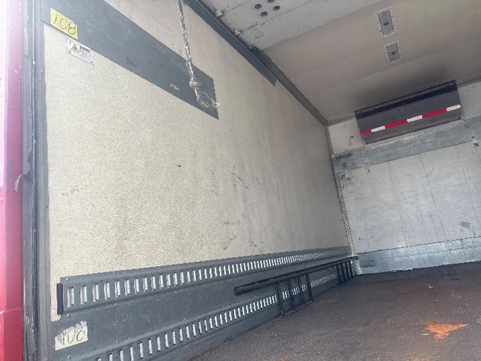 Refrigerated Truck-Light and Medium Duty Trucks-Freightliner-2021-M2-Forest Park-GA-166,946\n\t\tmiles-$ 47,000 - Image 11