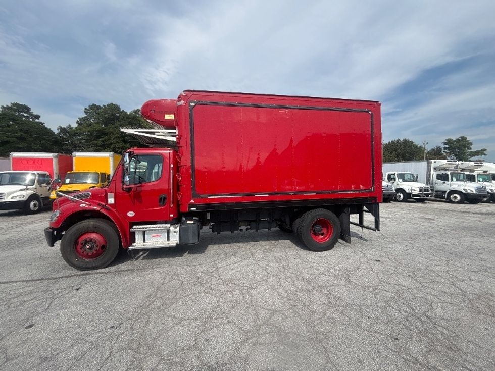 Refrigerated Truck-Light and Medium Duty Trucks-Freightliner-2021-M2-Forest Park-GA-166,946\n\t\tmiles-$ 47,000 - Image 24