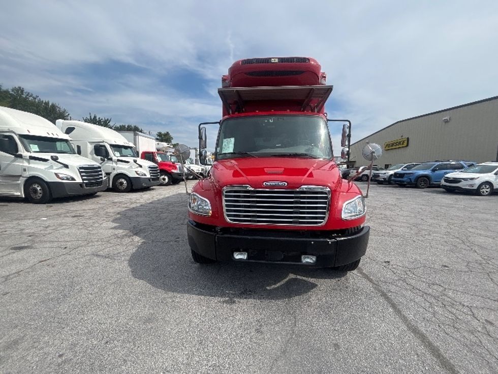 Refrigerated Truck-Light and Medium Duty Trucks-Freightliner-2021-M2-Forest Park-GA-166,946\n\t\tmiles-$ 47,000 - Image 25