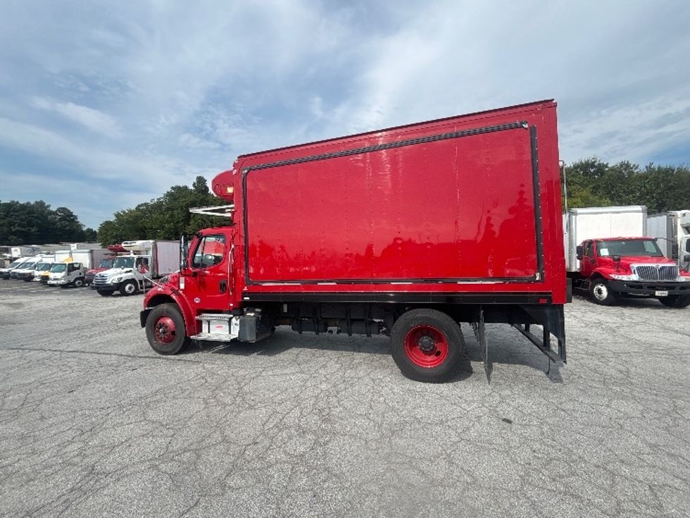 Refrigerated Truck-Light and Medium Duty Trucks-Freightliner-2021-M2-Forest Park-GA-166,946\n\t\tmiles-$ 47,000 - Image 29