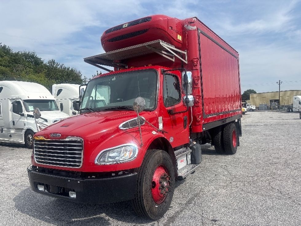 Refrigerated Truck-Light and Medium Duty Trucks-Freightliner-2021-M2-Forest Park-GA-166,946\n\t\tmiles-$ 47,000 - Image 3