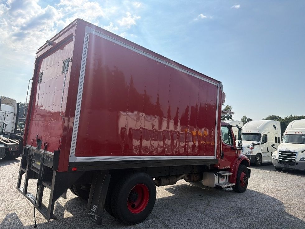 Refrigerated Truck-Light and Medium Duty Trucks-Freightliner-2021-M2-Forest Park-GA-80,900\n\t\tmiles-$ 57,500 - Image 12