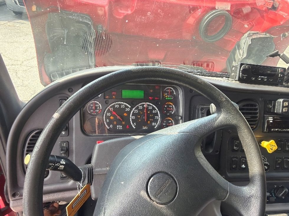 Refrigerated Truck-Light and Medium Duty Trucks-Freightliner-2021-M2-Forest Park-GA-80,900\n\t\tmiles-$ 57,500 - Image 16