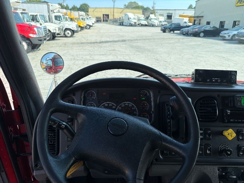 Refrigerated Truck-Light and Medium Duty Trucks-Freightliner-2021-M2-Forest Park-GA-83,023\n\t\tmiles-$ 57,250 - Image 18