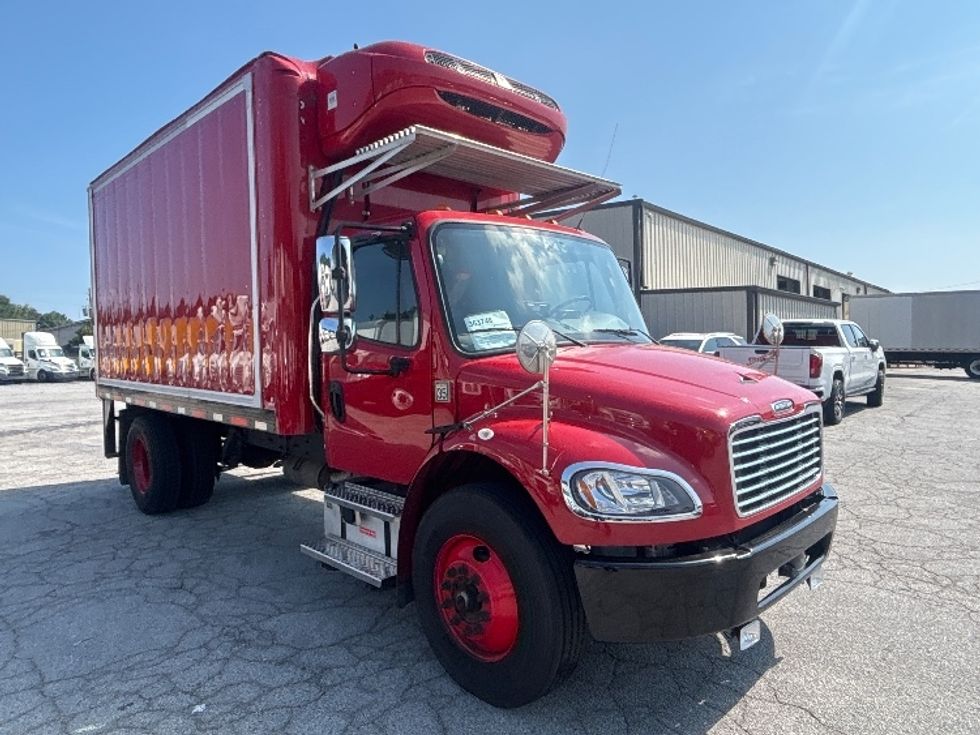 Refrigerated Truck-Light and Medium Duty Trucks-Freightliner-2021-M2-Forest Park-GA-89,870\n\t\tmiles-$ 56,750 - Image 1