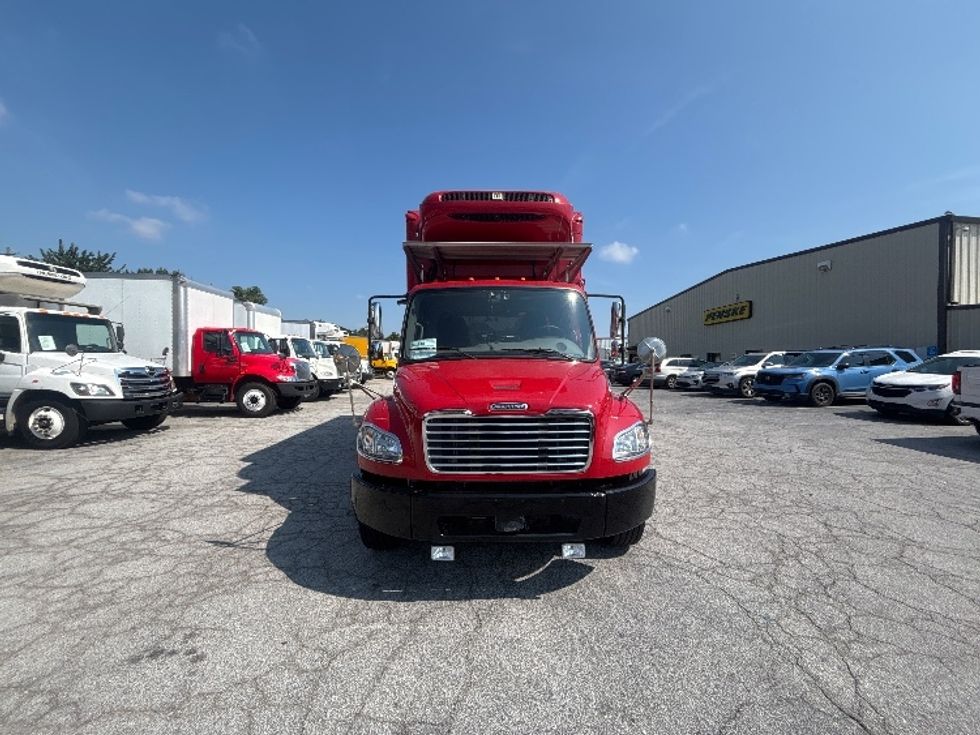 Refrigerated Truck-Light and Medium Duty Trucks-Freightliner-2021-M2-Forest Park-GA-89,870\n\t\tmiles-$ 56,750 - Image 25