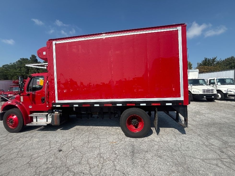 Refrigerated Truck-Light and Medium Duty Trucks-Freightliner-2021-M2-Forest Park-GA-89,870\n\t\tmiles-$ 56,750 - Image 28