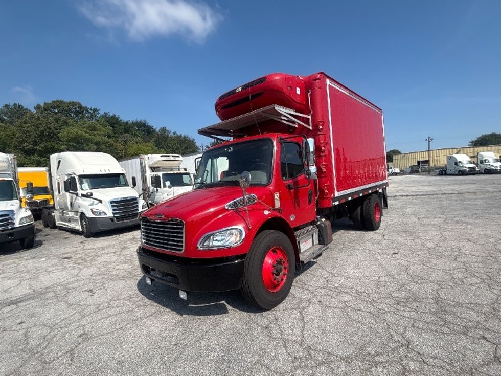 Refrigerated Truck-Light and Medium Duty Trucks-Freightliner-2021-M2-Forest Park-GA-89,870\n\t\tmiles-$ 56,750 - Image 3