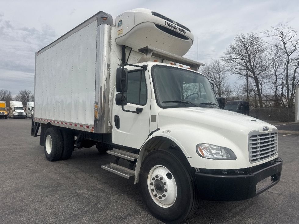 Refrigerated Truck-Light and Medium Duty Trucks-Freightliner-2021-M2-Gahanna-OH-311,191\n\t\tmiles-$ 34,000 - Image 1