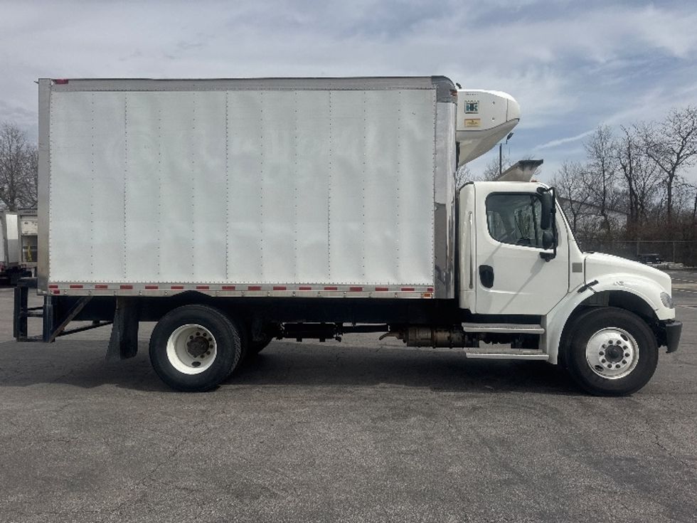 Refrigerated Truck-Light and Medium Duty Trucks-Freightliner-2021-M2-Gahanna-OH-311,191\n\t\tmiles-$ 34,000 - Image 13