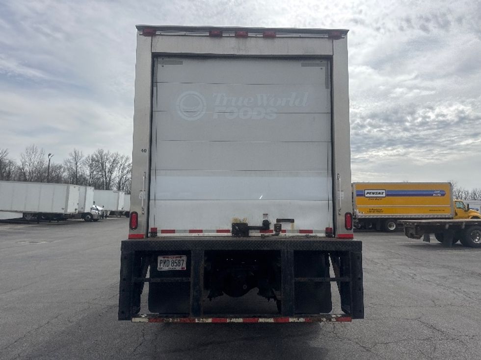 Refrigerated Truck-Light and Medium Duty Trucks-Freightliner-2021-M2-Gahanna-OH-311,191\n\t\tmiles-$ 34,000 - Image 7
