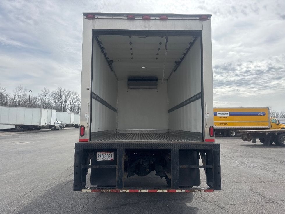 Refrigerated Truck-Light and Medium Duty Trucks-Freightliner-2021-M2-Gahanna-OH-311,191\n\t\tmiles-$ 34,000 - Image 8