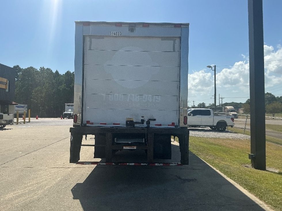 Refrigerated Truck-Light and Medium Duty Trucks-Freightliner-2021-M2-Gulfport-MS-239,610\n\t\tmiles-$ 52,000 - Image 7