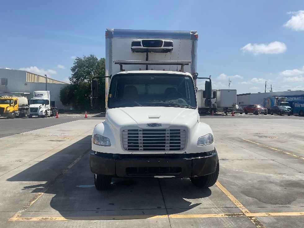 Refrigerated Truck-Light and Medium Duty Trucks-Freightliner-2021-M2-Hammond-LA-254,364\n\t\tmiles-$ 52,000 - Image 2