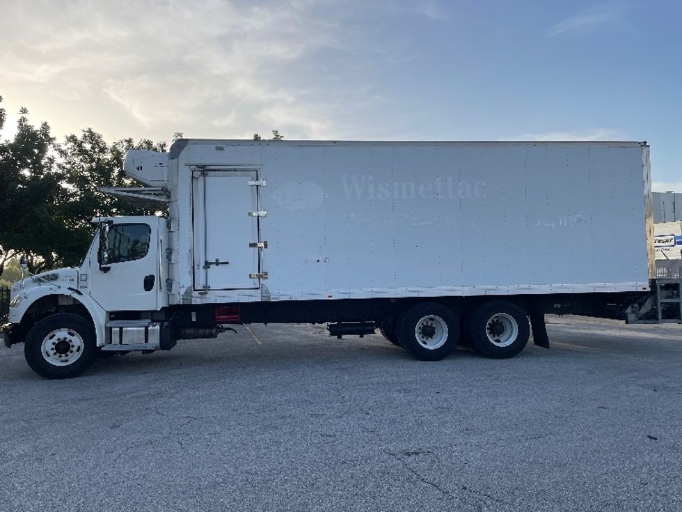 Refrigerated Truck-Light and Medium Duty Trucks-Freightliner-2021-M2-Houston-TX-227,767\n\t\tmiles-$ 65,000 - Image 4