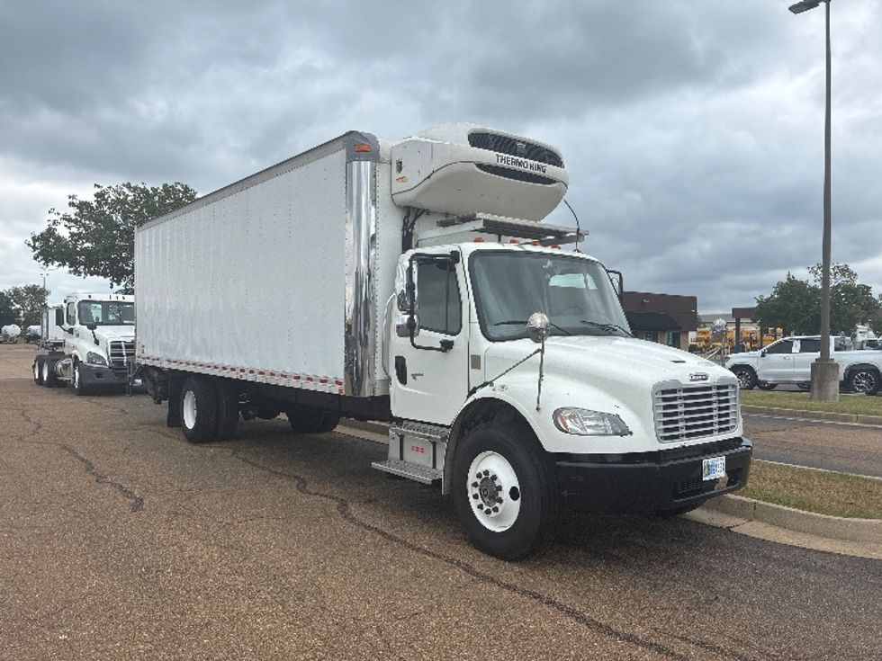 Refrigerated Truck-Light and Medium Duty Trucks-Freightliner-2021-M2-Jackson-MS-173,375\n\t\tmiles-$ 73,250 - Image 1
