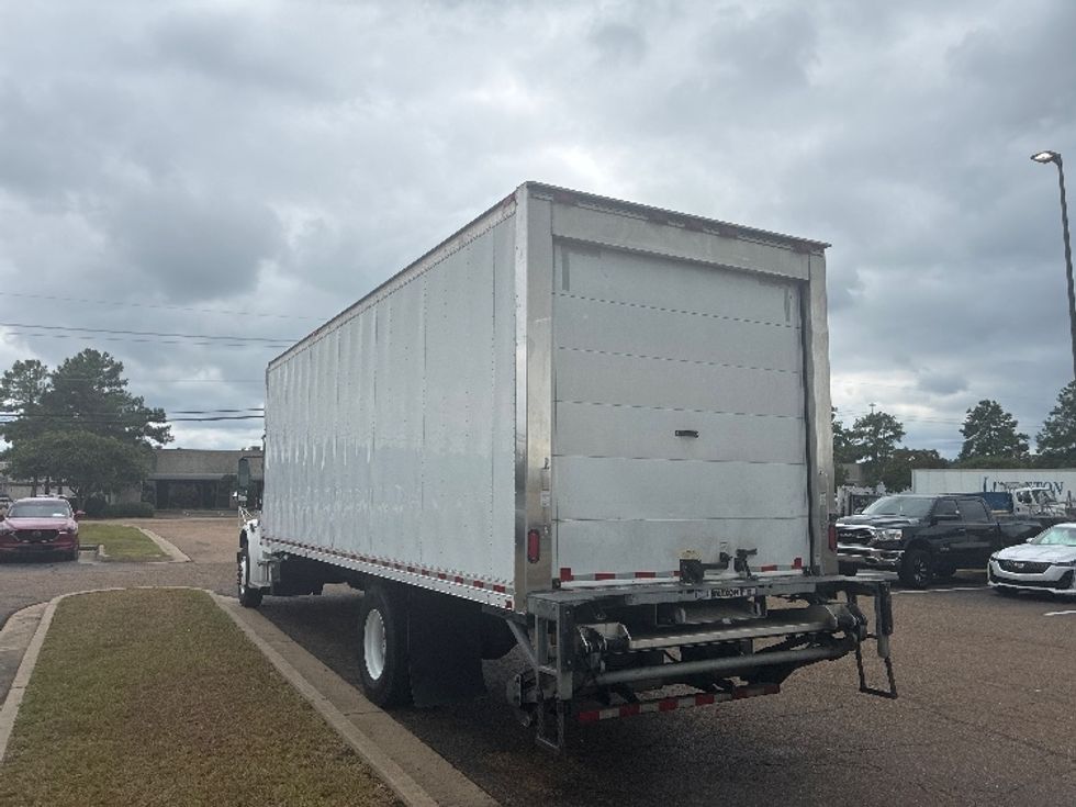 Refrigerated Truck-Light and Medium Duty Trucks-Freightliner-2021-M2-Jackson-MS-173,375\n\t\tmiles-$ 73,250 - Image 6