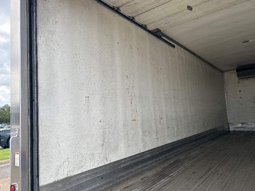 Refrigerated Truck-Light and Medium Duty Trucks-Freightliner-2021-M2-Jackson-MS-240,905\n\t\tmiles-$ 58,750 - Image 11