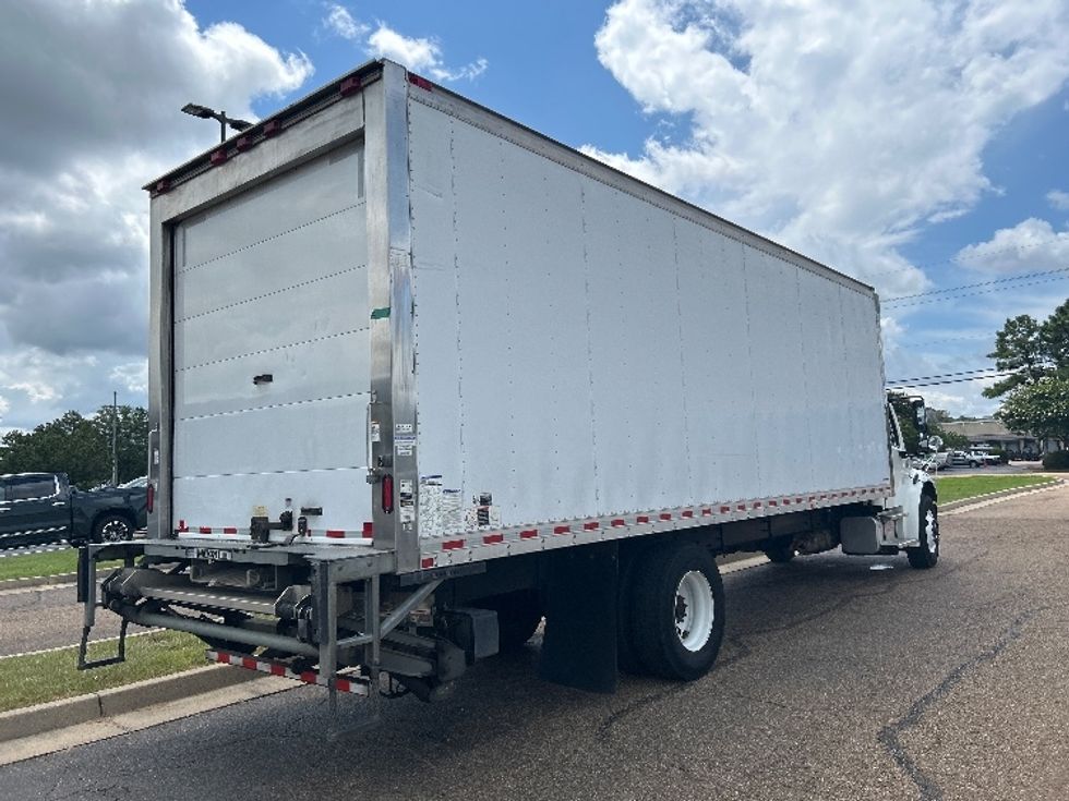Refrigerated Truck-Light and Medium Duty Trucks-Freightliner-2021-M2-Jackson-MS-240,905\n\t\tmiles-$ 58,750 - Image 13