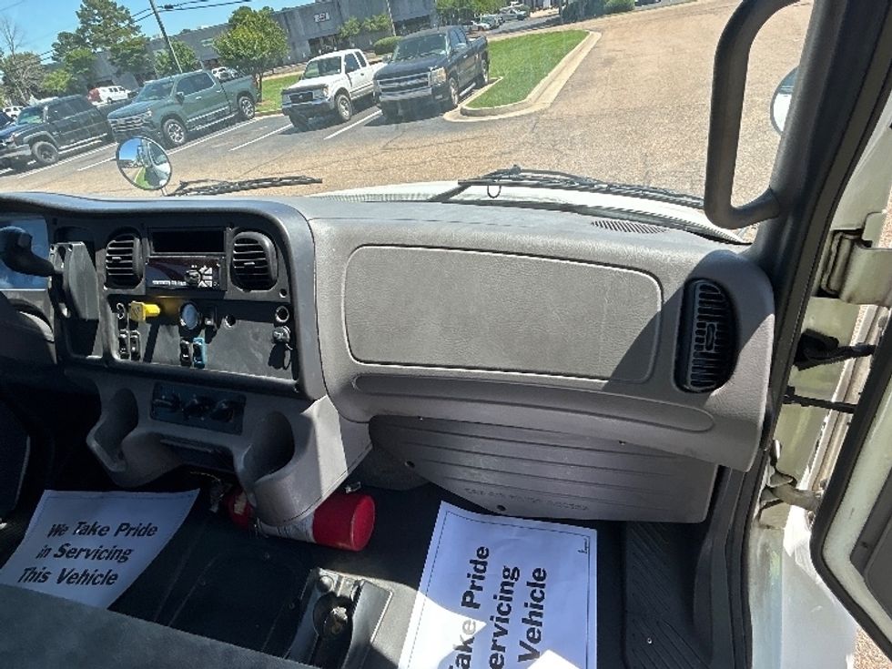 Refrigerated Truck-Light and Medium Duty Trucks-Freightliner-2021-M2-Jackson-MS-240,905\n\t\tmiles-$ 58,750 - Image 21