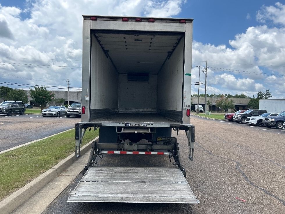 Refrigerated Truck-Light and Medium Duty Trucks-Freightliner-2021-M2-Jackson-MS-240,905\n\t\tmiles-$ 58,750 - Image 9